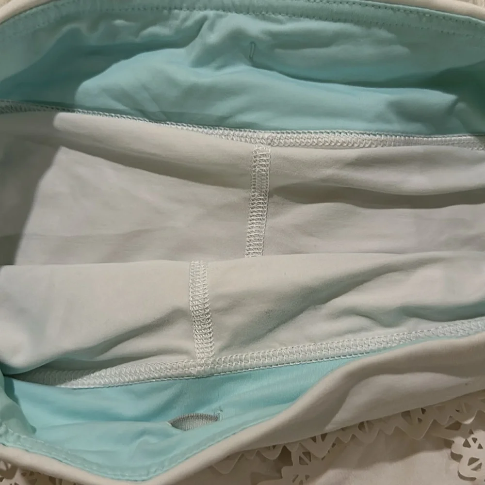 Ivivva white lace pattern skort athletic skirt size 8 - Picture 4 of 6